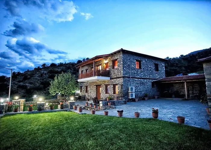 Traditional Tsikrikonis